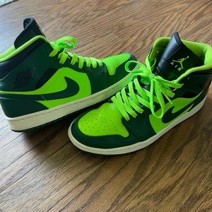 Jordan retro 1 “HULK”